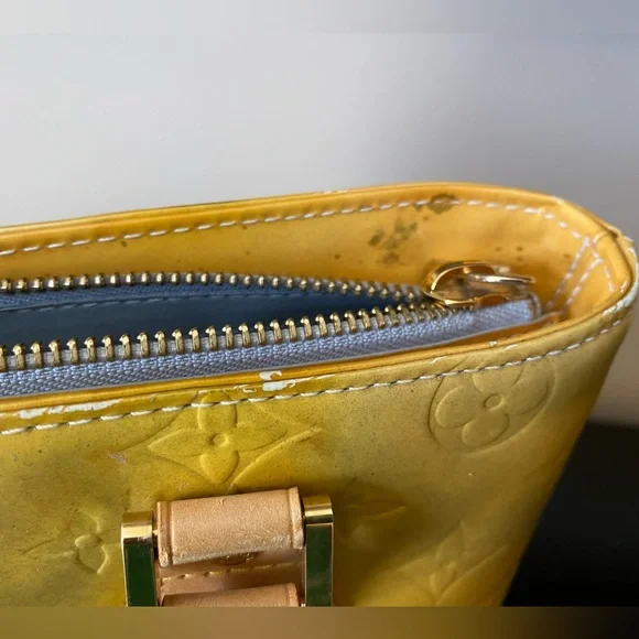 Authentic Louis Vuitton Vernis Houston Shoulder Hand Bag Yellow - Picture 3 of 11